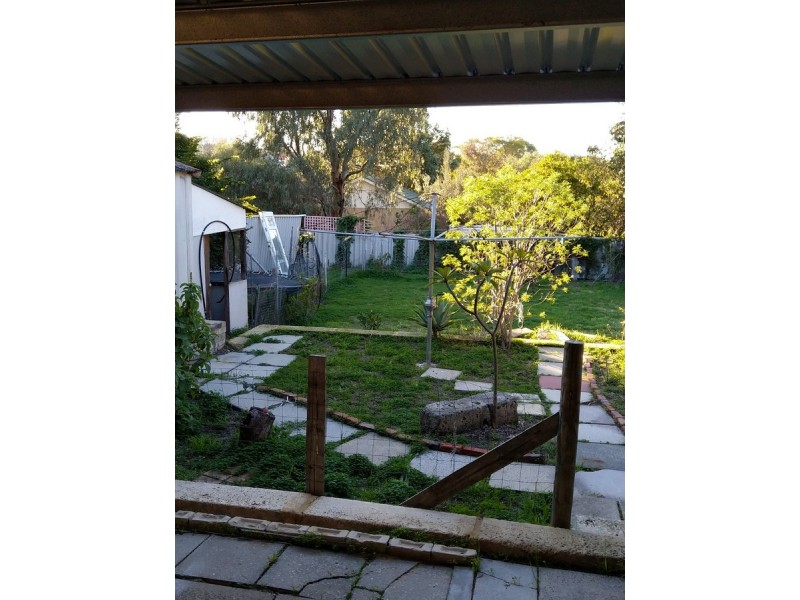 12 Miranda Crescent, Coolbellup WA 6163