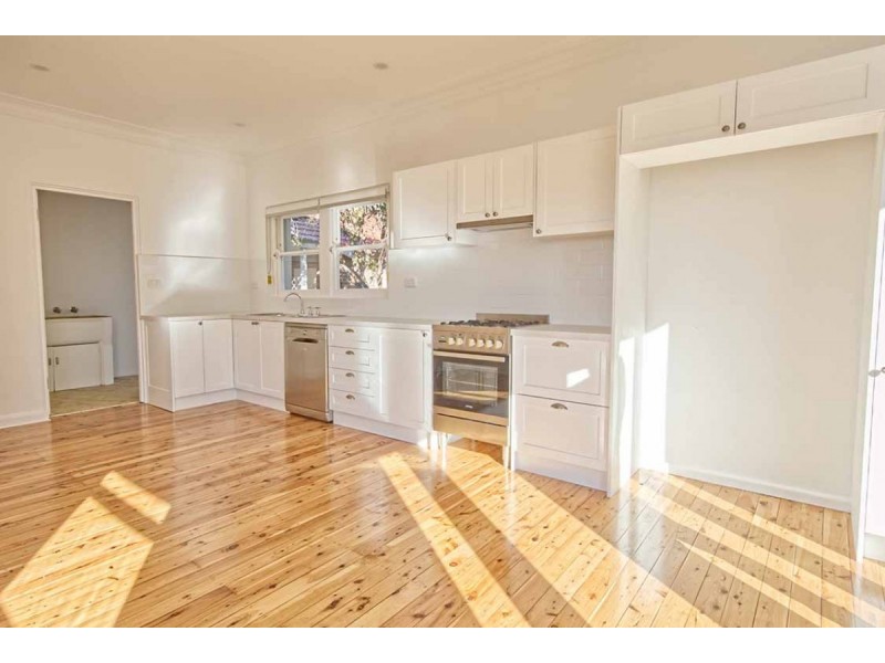 9 Suffolk Avenue, Collaroy Plateau NSW 2097