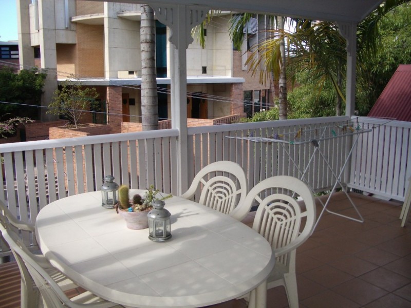 11/37 Thornbury Street, Spring Hill QLD 4000