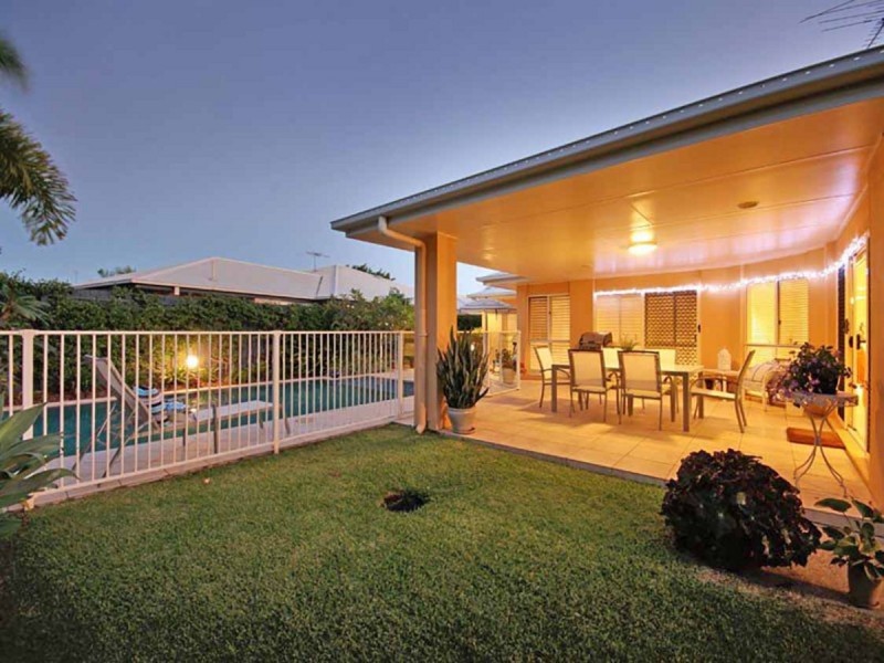 10 Volunteer Street, Newport QLD 4020