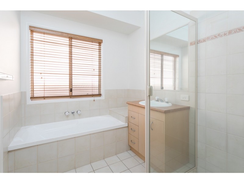 4/7 Wooraka Street, Rochedale South QLD 4123