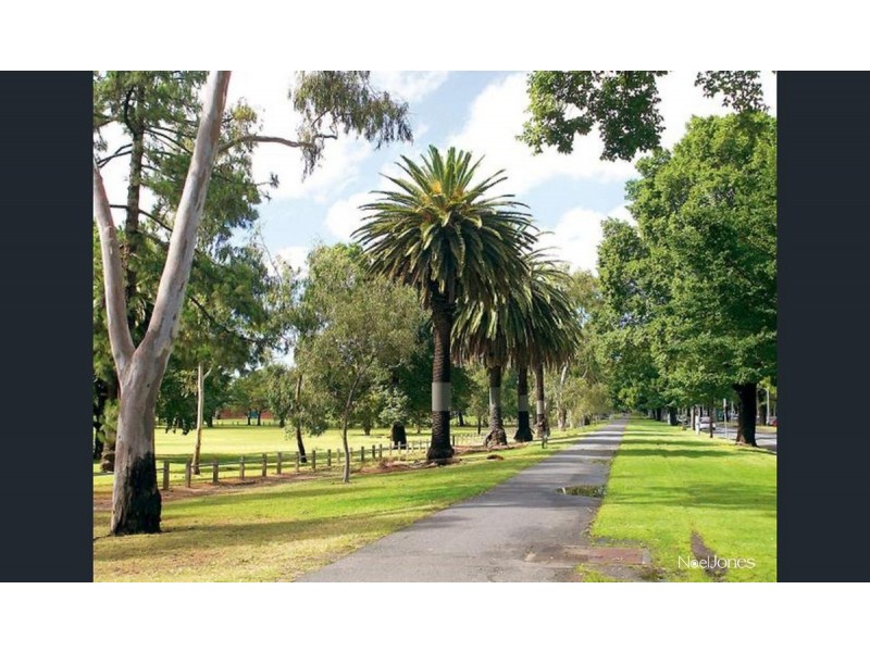 402/33 Blackwood Street, North Melbourne VIC 3051