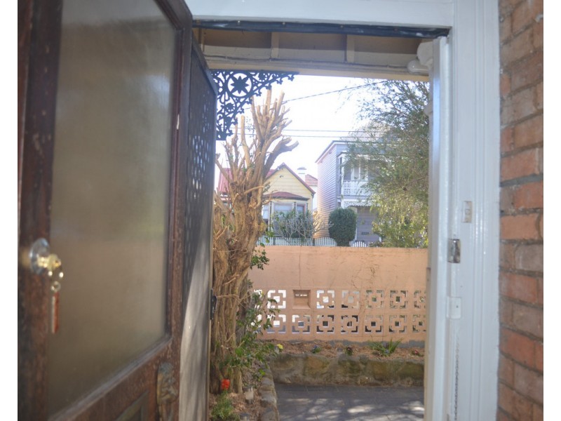 1/57 Lawson Street, Hamilton NSW 2303