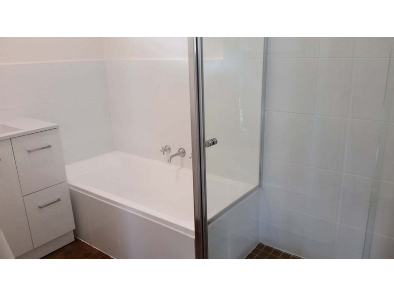 1 Curtis Court, Happy Valley SA 5159