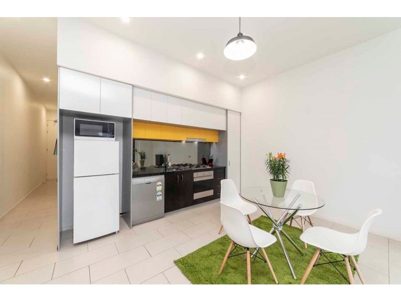 G02/18 Whitehorse Road, Blackburn VIC 3130