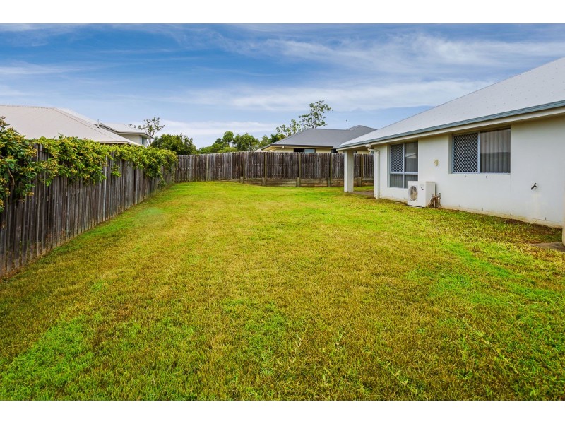 21 Azure Way, Coomera QLD 4209
