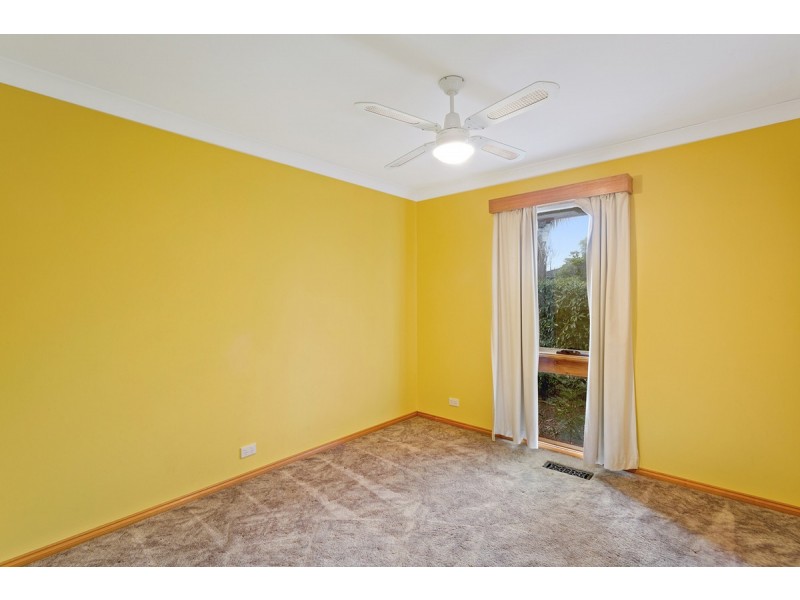 22 Rathdowne Circuit, Melton West VIC 3337
