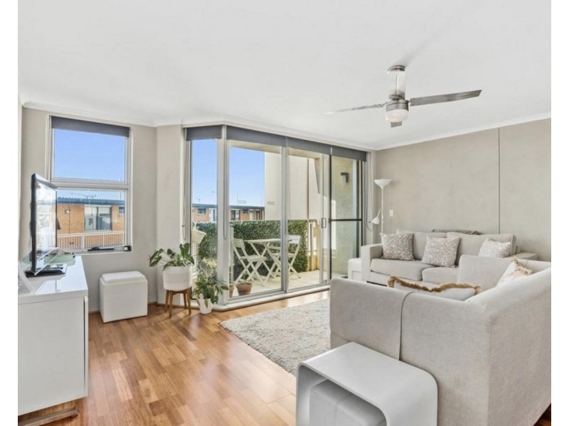 12/3303 Surfers Paradise Boulevard, Surfers Paradise QLD 4217