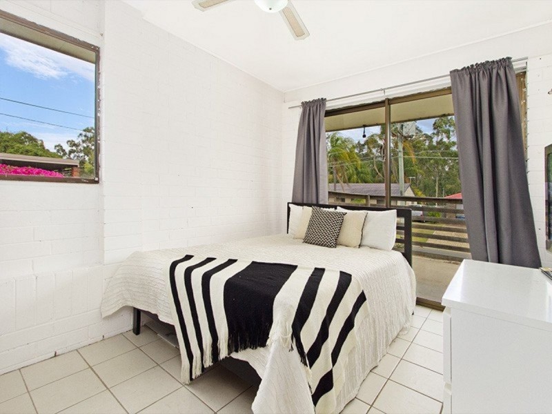 15 Springfield Crescent, Daisy Hill QLD 4127