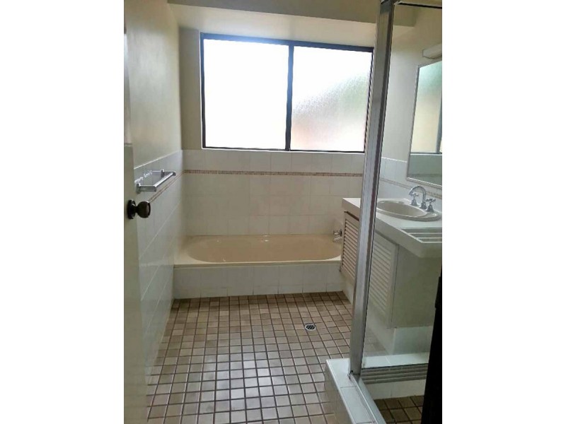 17 Amethyst Way, Carine WA 6020