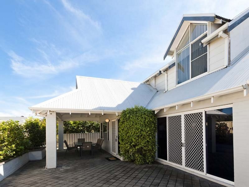 23 Central Avenue, Mount Pleasant WA 6153