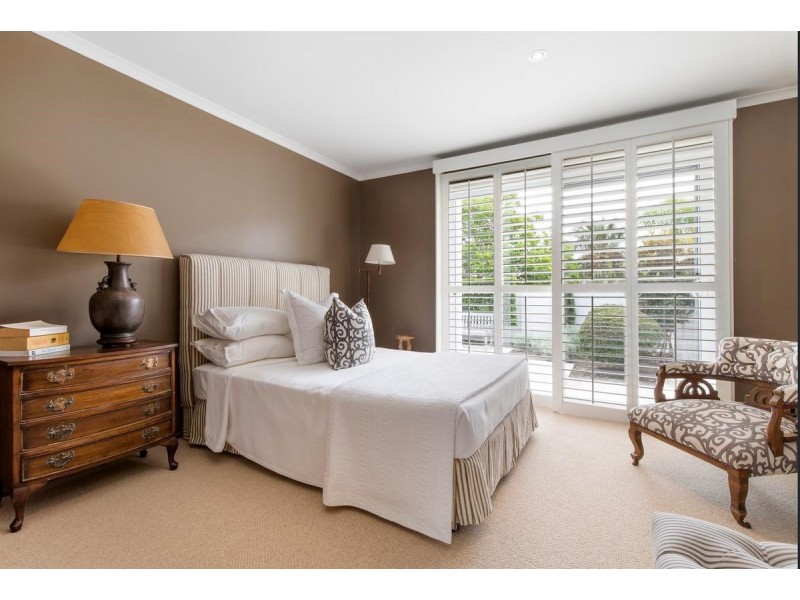 104 Shorehaven Drive, Noosaville QLD 4566