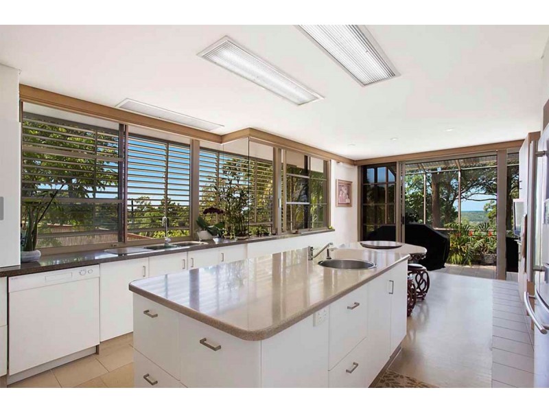 200 Simpsons Road, Currumbin Waters QLD 4223