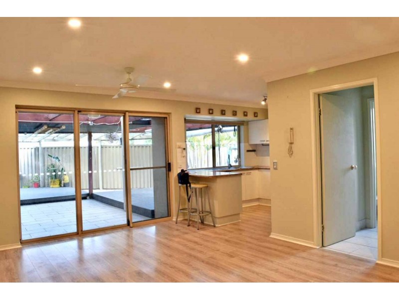 16/191 Greenacre Drive, Arundel QLD 4214