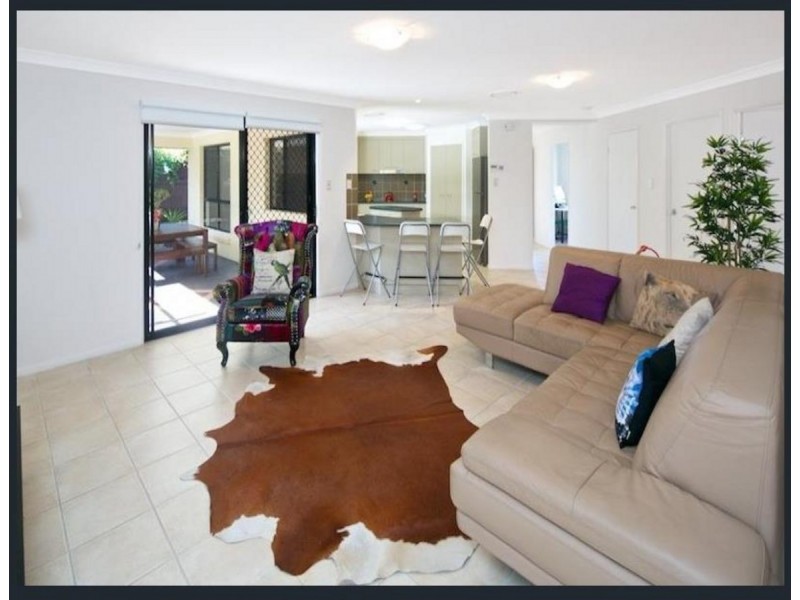 4 Lidgard Street, Thornlands QLD 4164