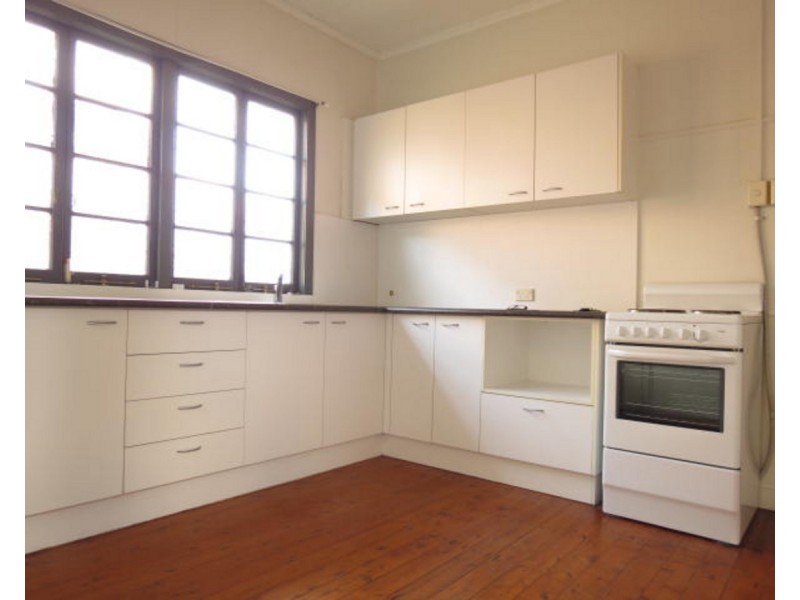 101 Ferguson Road, Camp Hill QLD 4152