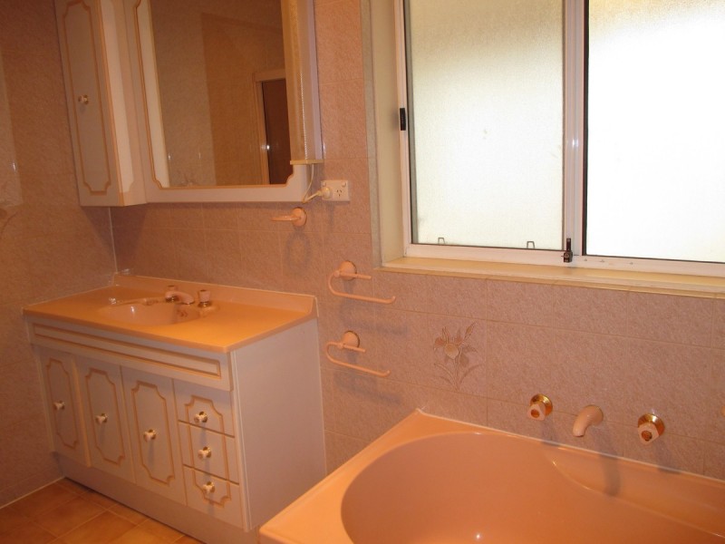 2 Cedar Avenue, Flinders Park SA 5025