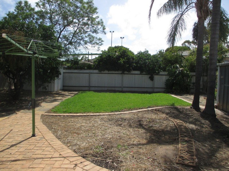 2 Cedar Avenue, Flinders Park SA 5025