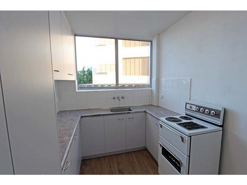 2/108 River Terrace, Kangaroo Point QLD 4169