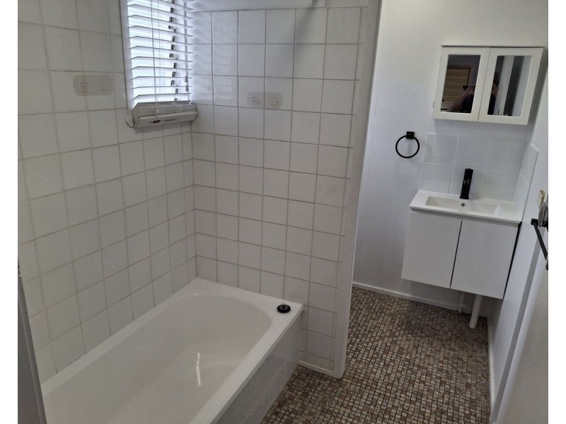 7/4 Rainworth Road, Bardon QLD 4065