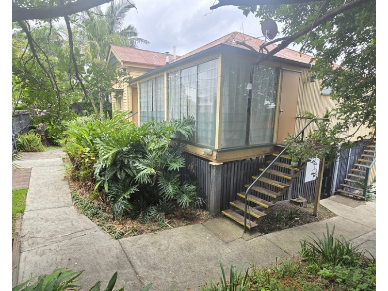 2/81 Sylvan Road, Toowong QLD 4066