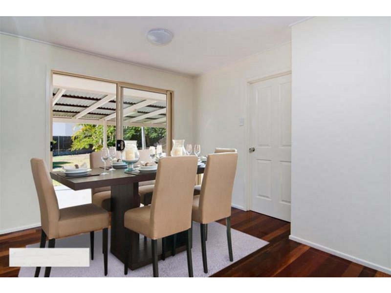 8 Bart Street, Rochedale South QLD 4123