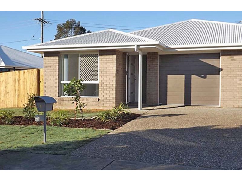 2/6 Jensen Road, Caboolture QLD 4510