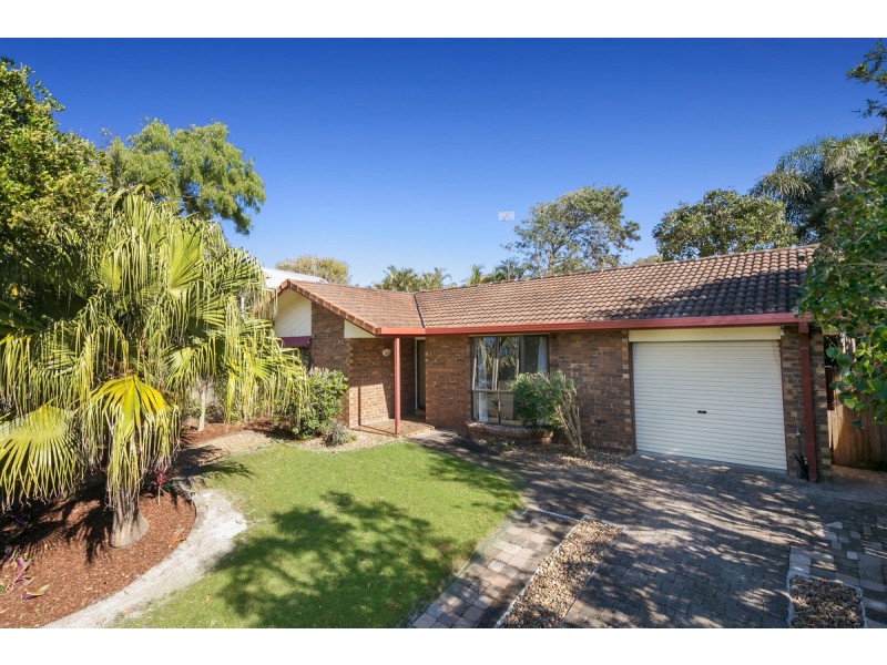 33 Woodlark Rise, Sunrise Beach QLD 4567