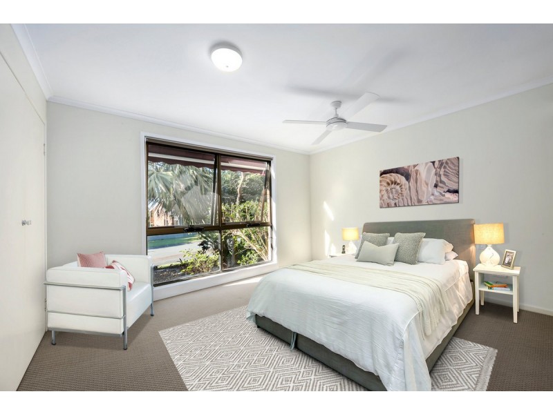 33 Woodlark Rise, Sunrise Beach QLD 4567