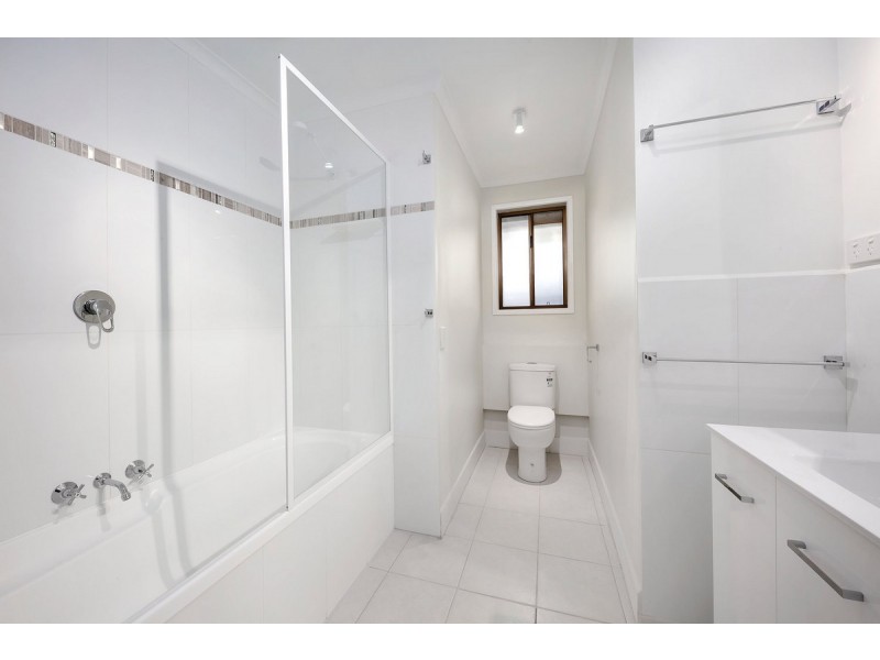 33 Woodlark Rise, Sunrise Beach QLD 4567