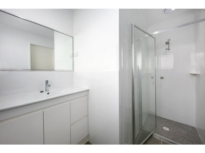 33 Woodlark Rise, Sunrise Beach QLD 4567