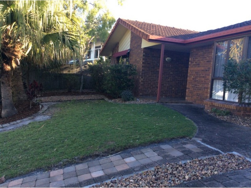 33 Woodlark Rise, Sunrise Beach QLD 4567