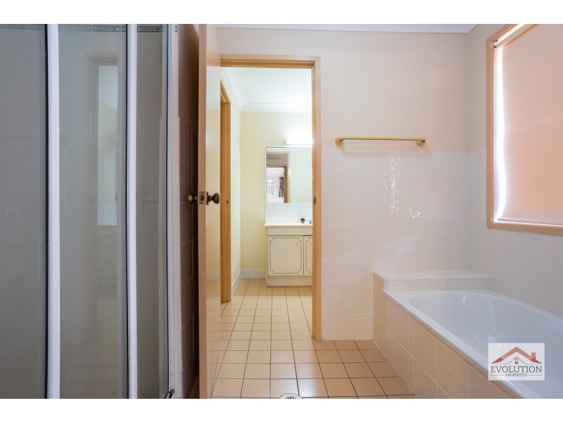 14 Wolff Court, Windaroo QLD 4207