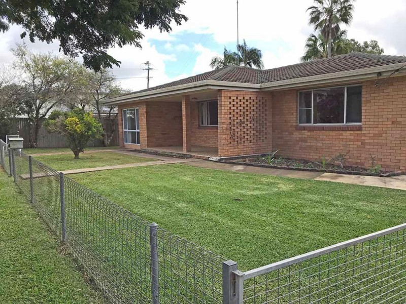 5 Pearl Street, Cooroy QLD 4563