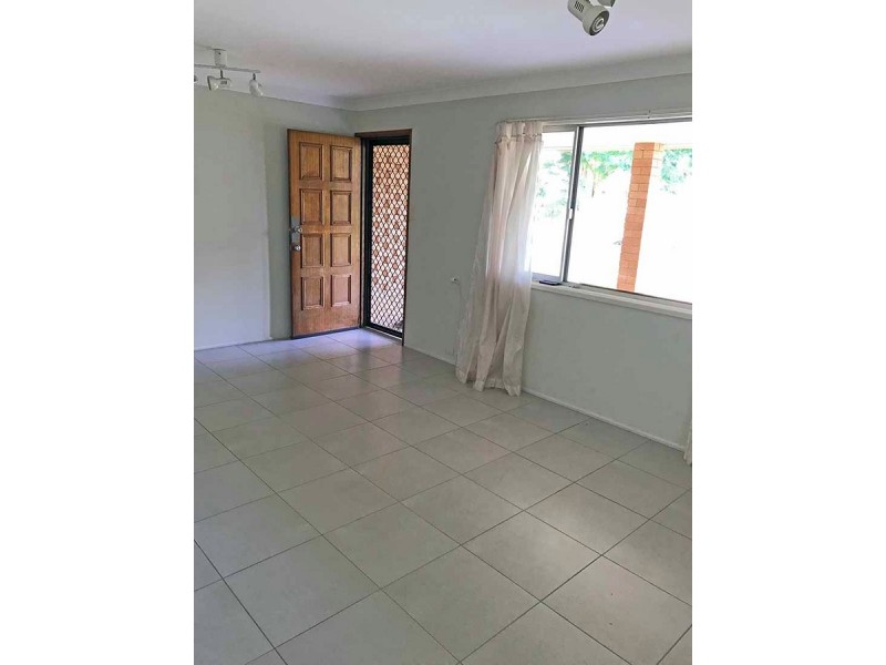 5 Pearl Street, Cooroy QLD 4563