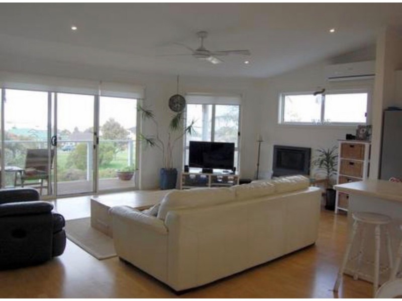 23 Joy Street, Encounter Bay SA 5211