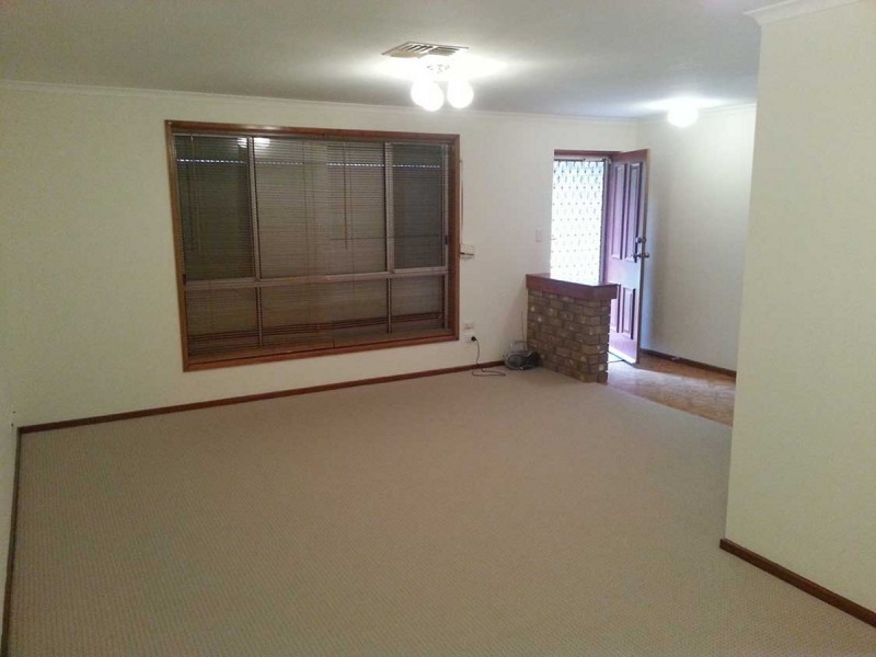 14 Oakridge Rise, Huntfield Heights SA 5163