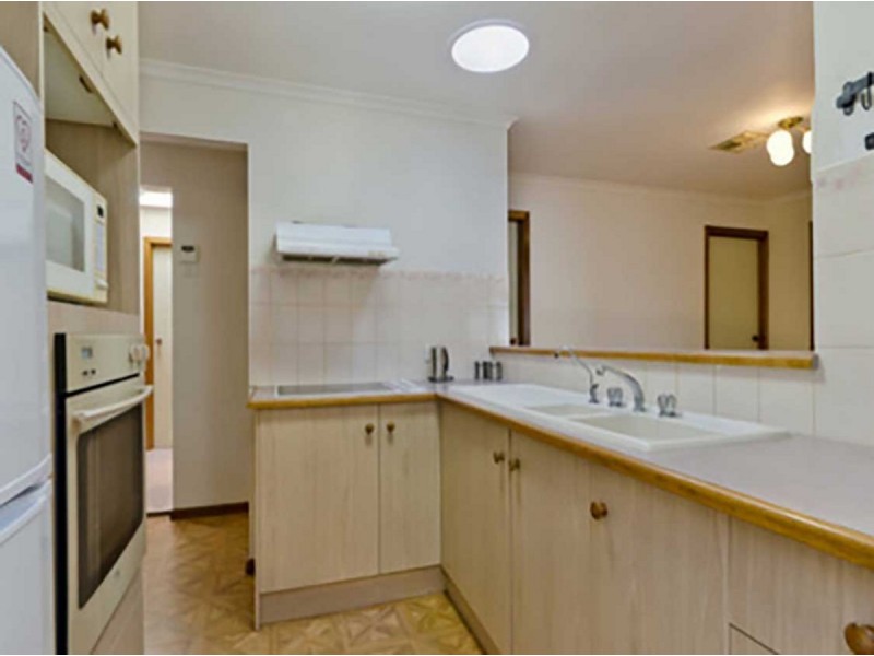 14 Oakridge Rise, Huntfield Heights SA 5163