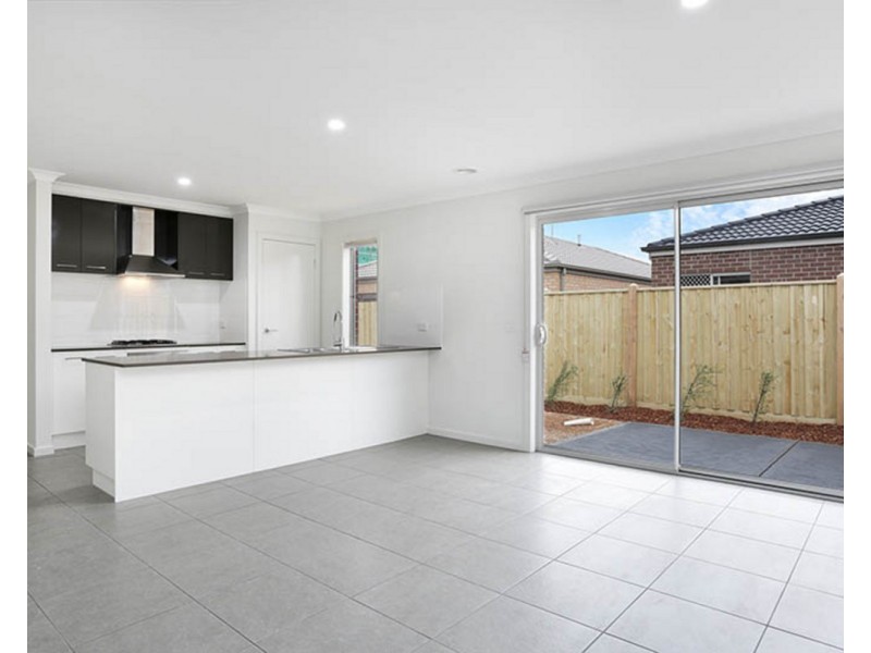 23 Keel Street, Point Cook VIC 3030