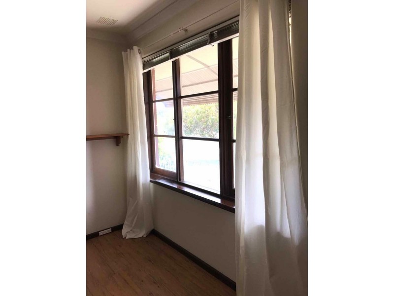 9 March Street, Gwelup WA 6018