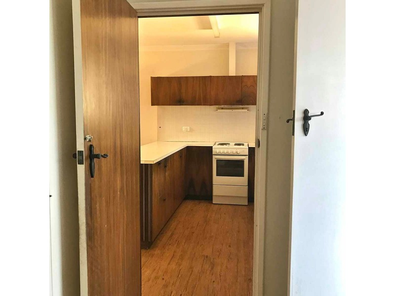 9 March Street, Gwelup WA 6018