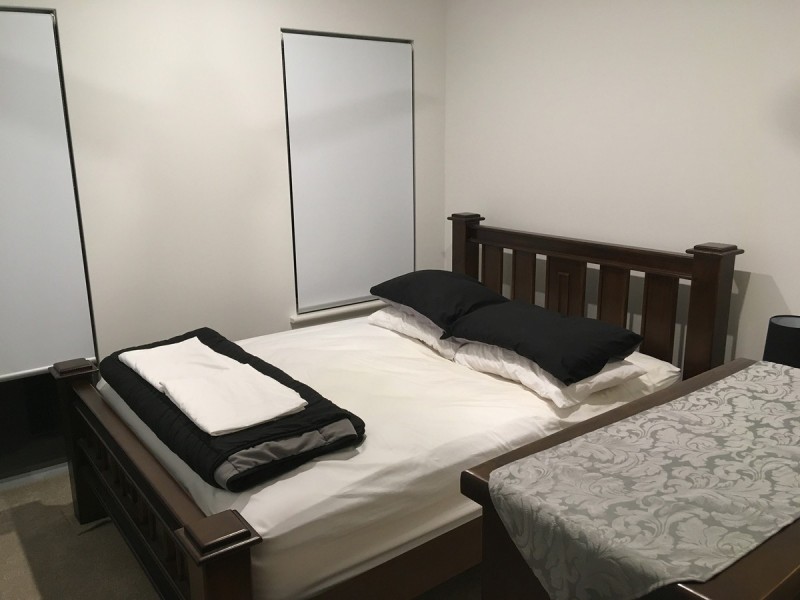 9/10 Peppering Way, Westminster WA 6061