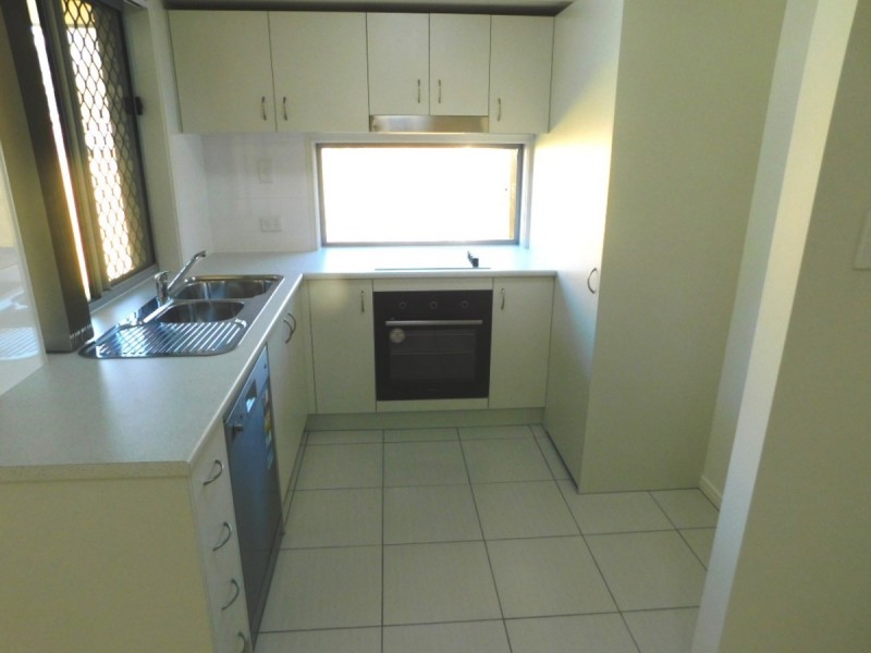 1/18 Dusk Place, Crestmead QLD 4132