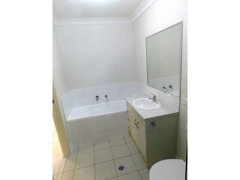 1/18 Dusk Place, Crestmead QLD 4132