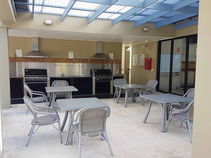 2147/1 The Vistas Drive, Carrara QLD 4211