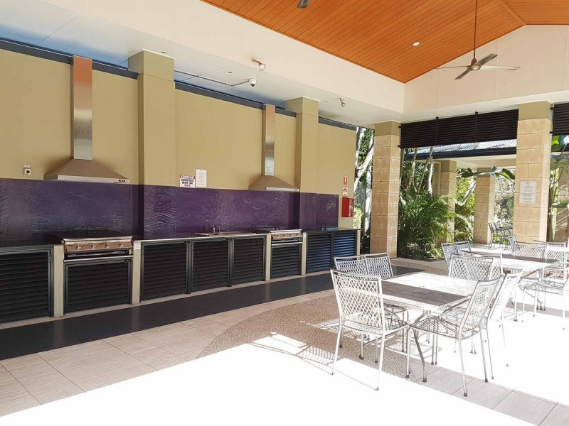 2147/1 The Vistas Drive, Carrara QLD 4211