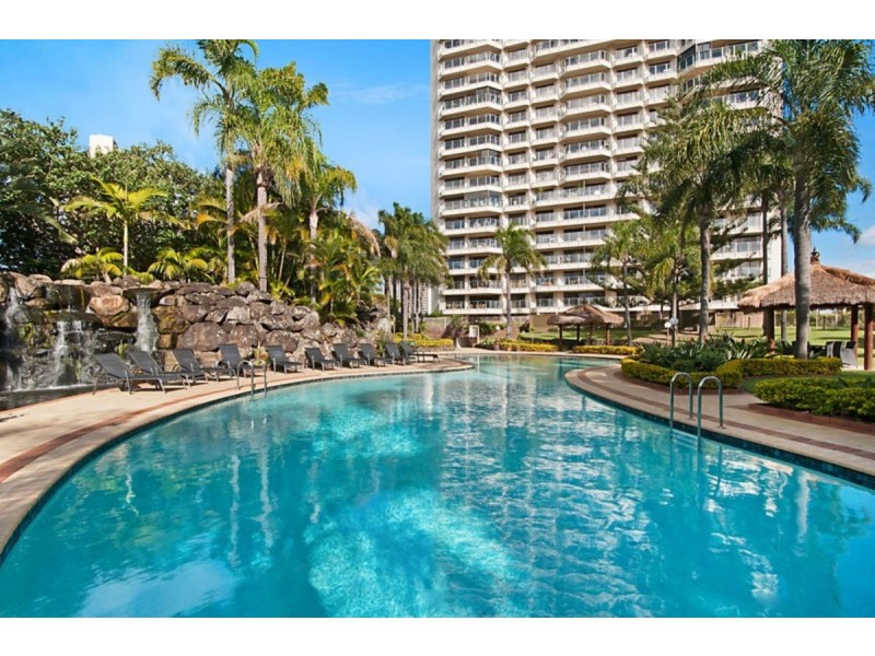 17/2 Admiralty Drive, Paradise Waters QLD 4217