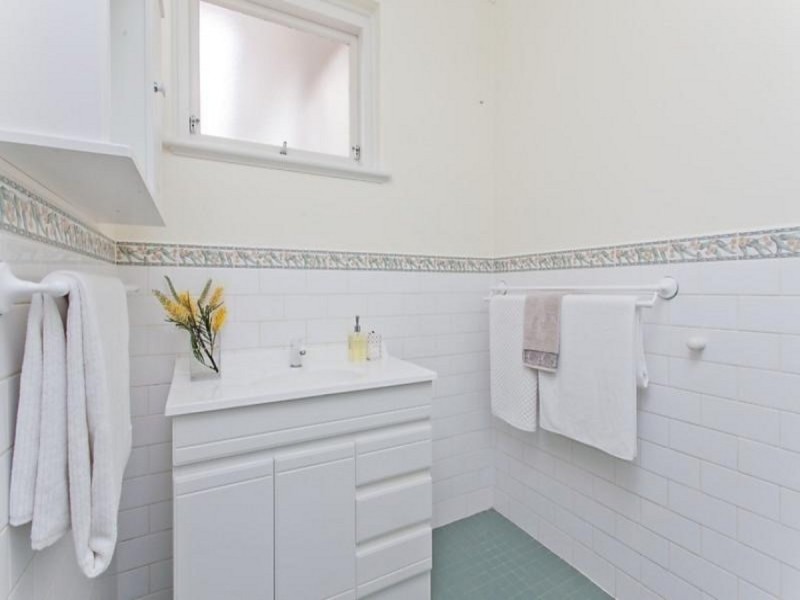 64 Empire Avenue, Wembley Downs WA 6019