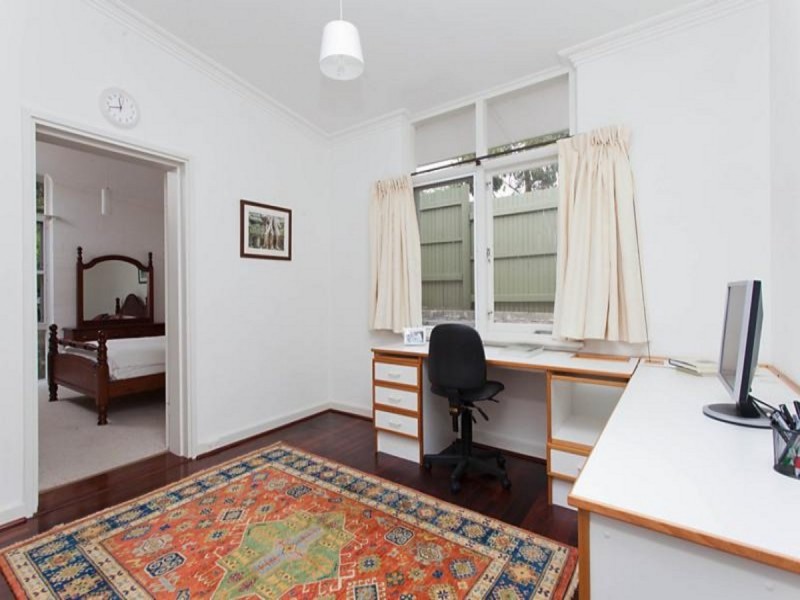 64 Empire Avenue, Wembley Downs WA 6019