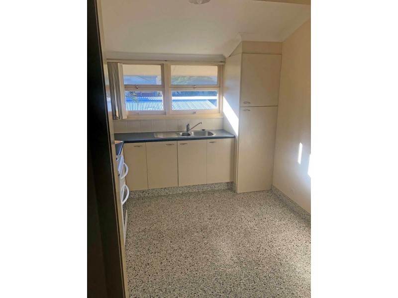 2/64 Stapylton  Street, Coolangatta QLD 4225